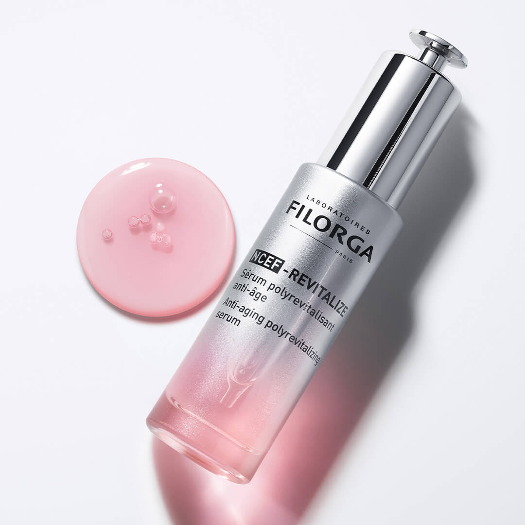 Um cuidado revitalizante da FILORGA ideal para uma rotina de beleza desenhada para recuperar a luminosidade da pele